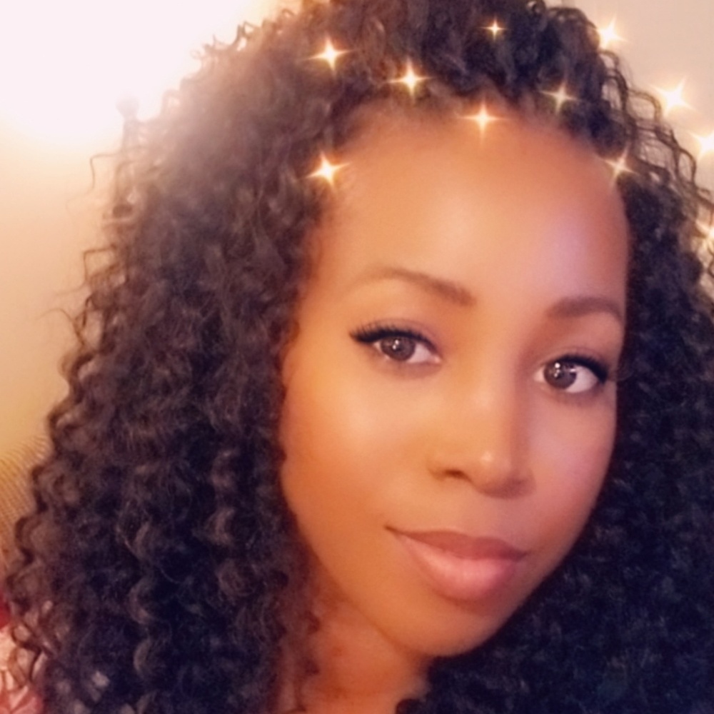 Meet your Posher, Charlene